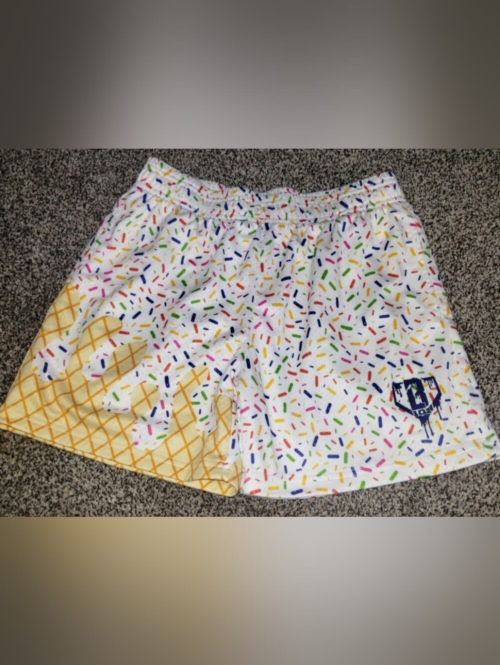 NWOT Baseball Lifestyle 101 Vanilla Ice Cream Shorts- Youth XL